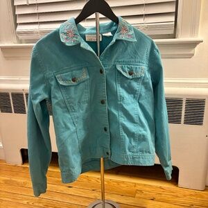Like New Women's Vintage Jean Jacket with Colorful Floral Embroidery Size Medium
